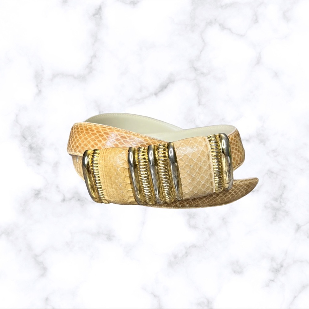 VINTAGE Amanda Smith Cream snakeskin belt  w/gold metal buckle